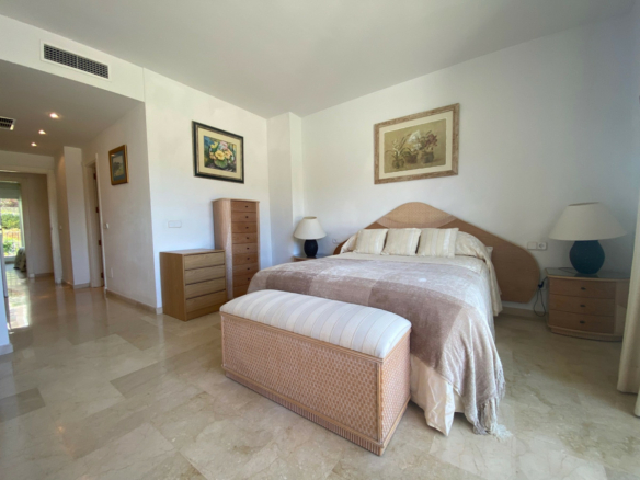 Marbella East  – 3B Apartment –  Sea Views