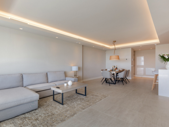 Nueva Andalucia – 3B Garden Apt – Sea Views