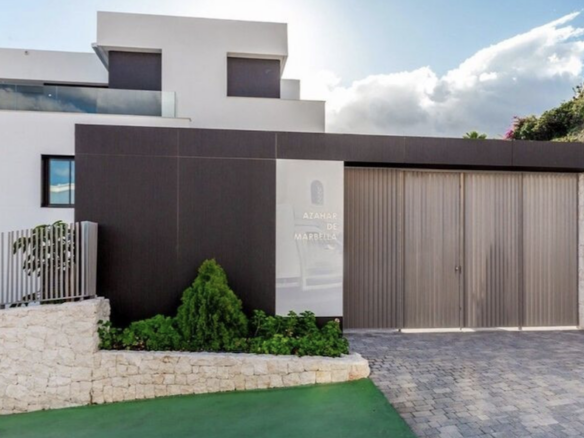 Nueva Andalucia – 3B Garden Apt – Sea Views