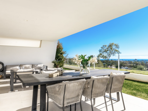 Nueva Andalucia – 3B Garden Apt.  – Seaviews