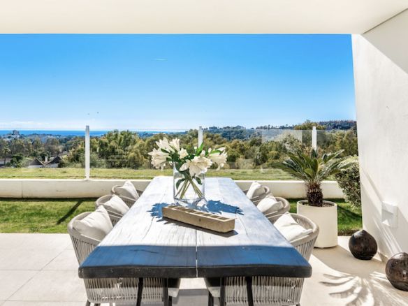 Nueva Andalucia – 3B Garden Apt.  – Seaviews