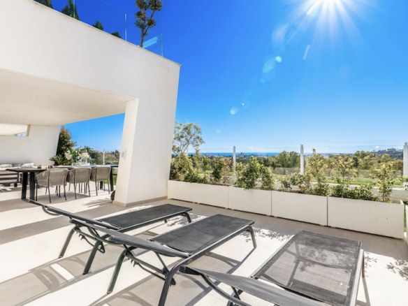 Nueva Andalucia – 3B Garden Apt.  – Seaviews
