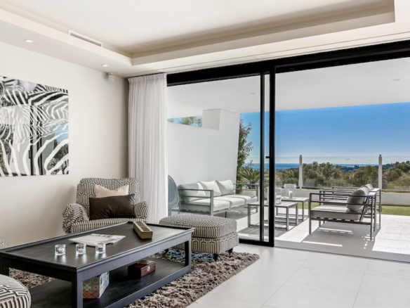 Nueva Andalucia – 3B Garden Apt.  – Seaviews