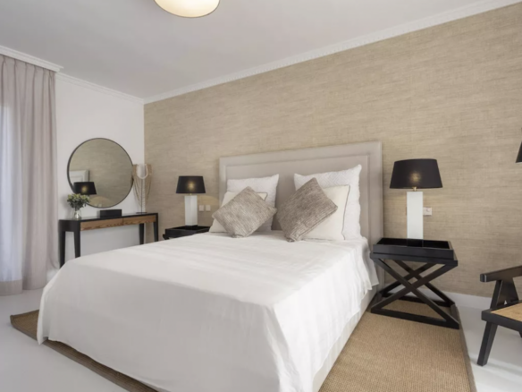 Nueva Andalucia  – 3B Penthouse (344m2 ) – Panoramic Views