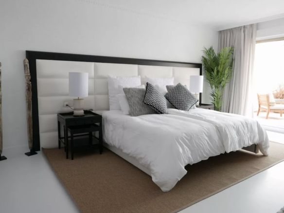Nueva Andalucia  – 3B Penthouse (344m2 ) – Panoramic Views