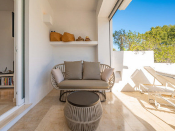 Nueva Andalucia  -3B Townhouse – Great Family Home