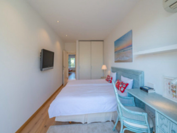 Nueva Andalucia  -3B Townhouse – Great Family Home