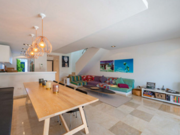 Nueva Andalucia  -3B Townhouse – Great Family Home