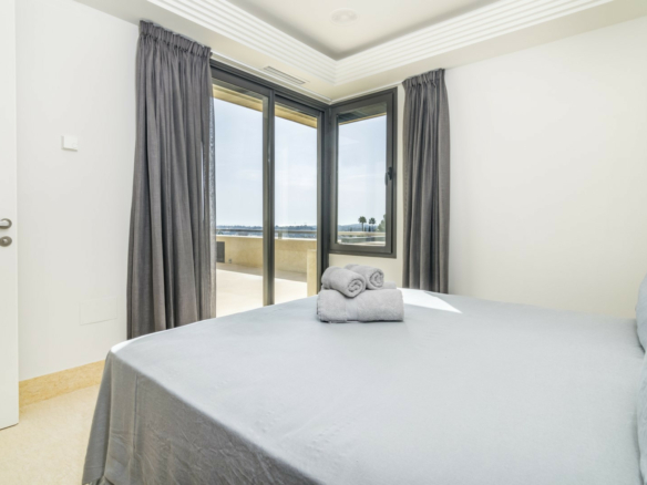 Reserved – Nueva Andalucia – Los Arrayanes – Duplex penthouse (370m2)