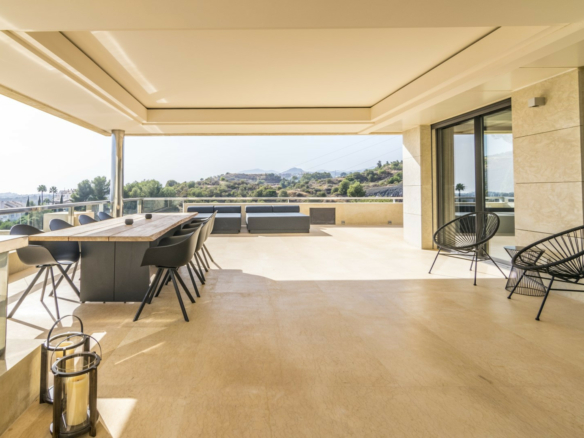 Reserved – Nueva Andalucia – Los Arrayanes – Duplex penthouse (370m2)