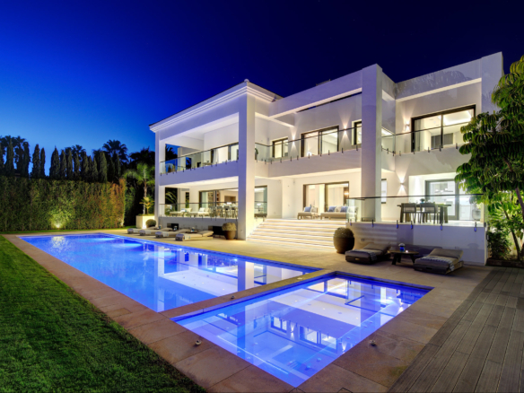 West Marbella – 6B new  Mansion – Near Golf & Sea