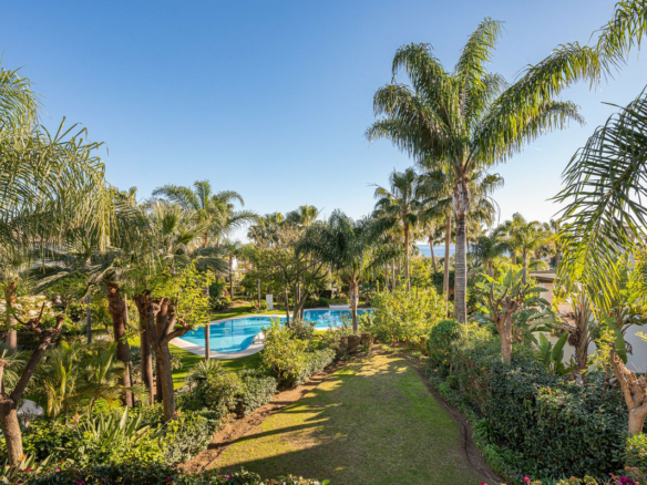 SOLD: Modern Villa in Golden Mile – Gated Tropical Community 🌴