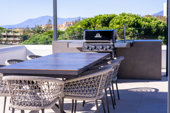 Marbella East – 7B Modern villa – Sea Views