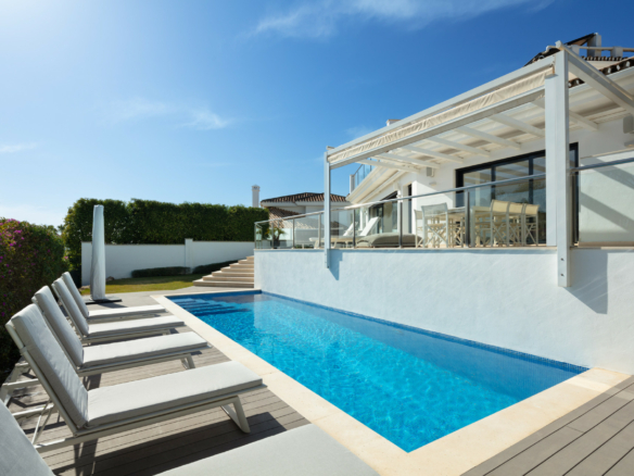 Nueva Andalucia – 5B Villa – Key Ready  – Sea Views