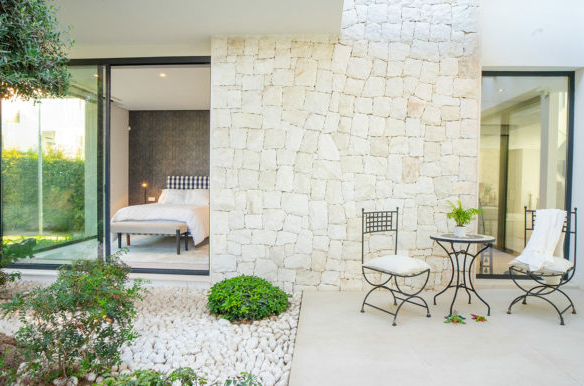Marbella East – 7B Modern villa – Sea Views