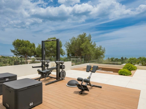 For  Rent –  Sierra Blanca – Luxury 7 Bedrooms Modern Villa –  Sea Views
