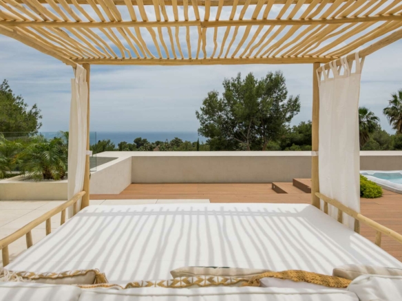 For  Rent –  Sierra Blanca – Luxury 7 Bedrooms Modern Villa –  Sea Views