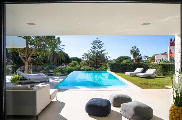 Marbella East – 7B Modern villa – Sea Views