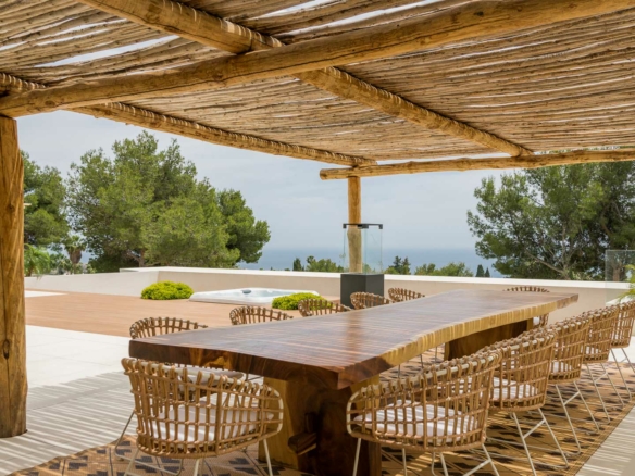 For  Rent –  Sierra Blanca – Luxury 7 Bedrooms Modern Villa –  Sea Views