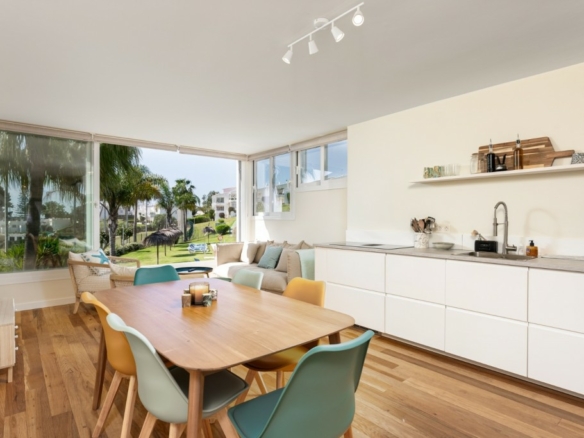 Nueva Andalucia – 3B Duplex Apt. – Close to facilities