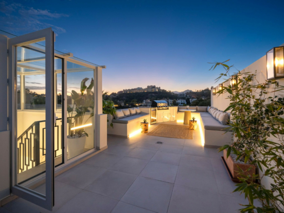 La Quinta – 3B Townhouse – Key ready – West facing