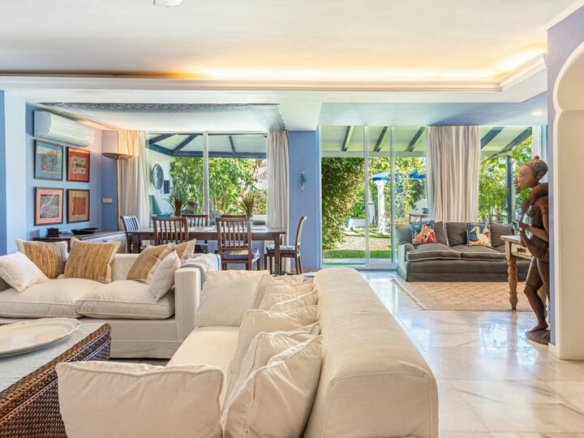 Near Puerto Banus  – 5B Townhouse – Great Family Home