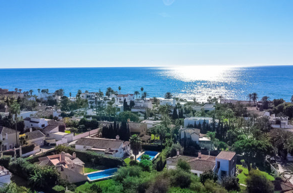 Marbella East – 7B Modern villa – Sea Views