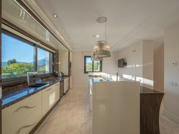 SOLD: Modern Villa in Golden Mile – Gated Tropical Community 🌴