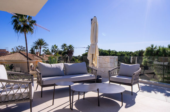 Marbella East – 7B Modern villa – Sea Views