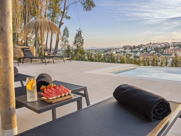 Nueva Andalucia – 5B Modern Villa -Key Ready – Panoramic Views