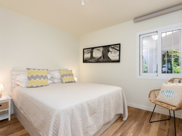 Nueva Andalucia – 3B Duplex Apt. – Close to facilities