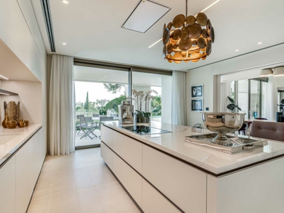 For  Rent –  Sierra Blanca – Luxury 7 Bedrooms Modern Villa –  Sea Views