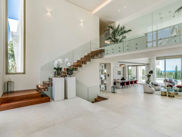 For  Rent –  Sierra Blanca – Luxury 7 Bedrooms Modern Villa –  Sea Views