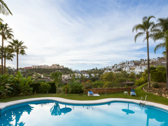 La Quinta – 3B Townhouse – Key ready – West facing