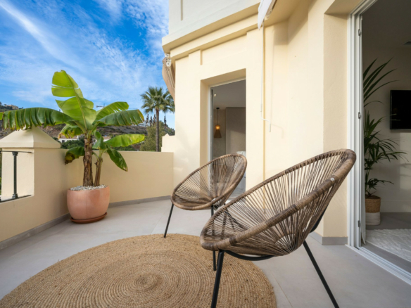 La Quinta – 3B Townhouse – Key ready – West facing