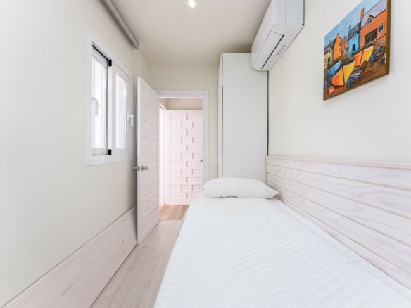 Nueva Andalucia – 3B Duplex Apt. – Close to facilities