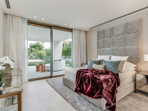 For  Rent –  Sierra Blanca – Luxury 7 Bedrooms Modern Villa –  Sea Views