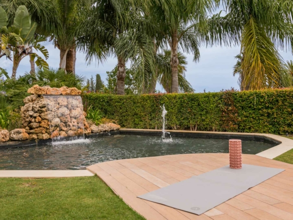 For  Rent –  Sierra Blanca – Luxury 7 Bedrooms Modern Villa –  Sea Views