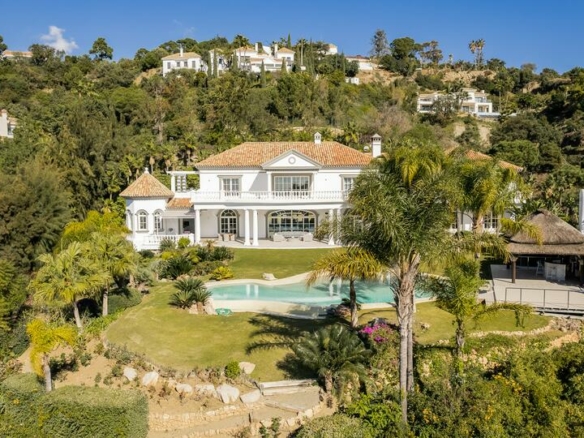 SOLD – La Zagaleta – Palatial 8B Mansion -Sea Views- Gated