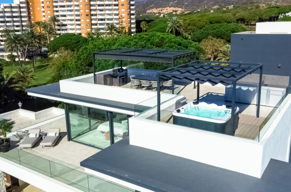 Marbella East – 7B Modern villa – Sea Views