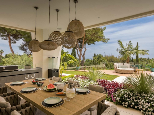 For  Rent –  Sierra Blanca – Luxury 7 Bedrooms Modern Villa –  Sea Views