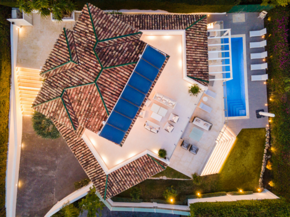Nueva Andalucia – 5B Villa – Key Ready  – Sea Views