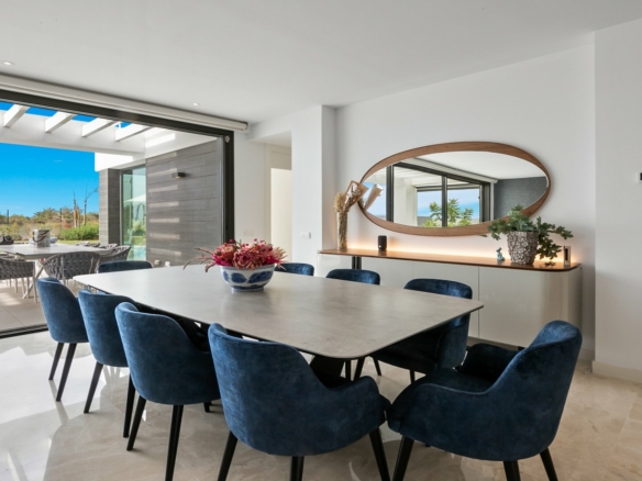 Marbella East – Modern 6B Villa – Sea Views – Gated