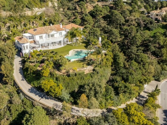 SOLD – La Zagaleta – Palatial 8B Mansion -Sea Views- Gated