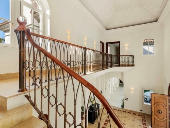 SOLD – La Zagaleta – Palatial 8B Mansion -Sea Views- Gated