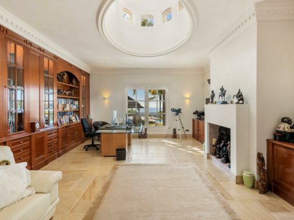 SOLD – La Zagaleta – Palatial 8B Mansion -Sea Views- Gated