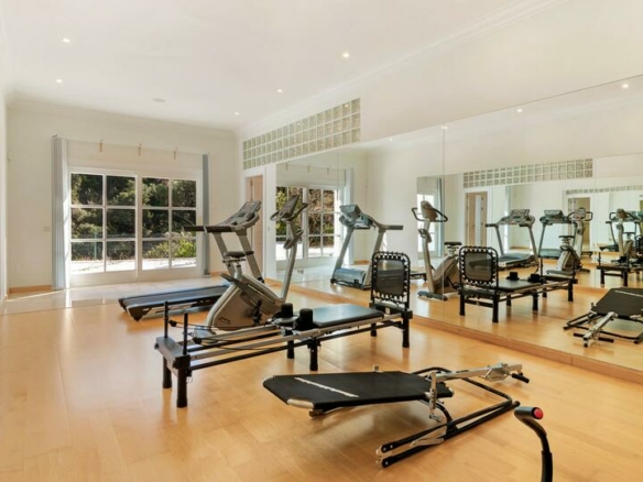 SOLD – La Zagaleta – Palatial 8B Mansion -Sea Views- Gated