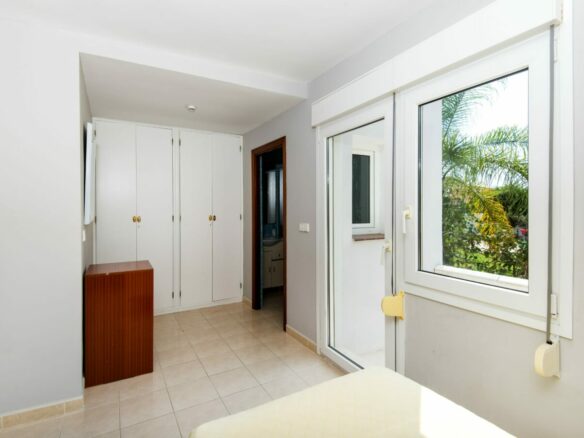 Marbella East – 3B Villa – Good Condition