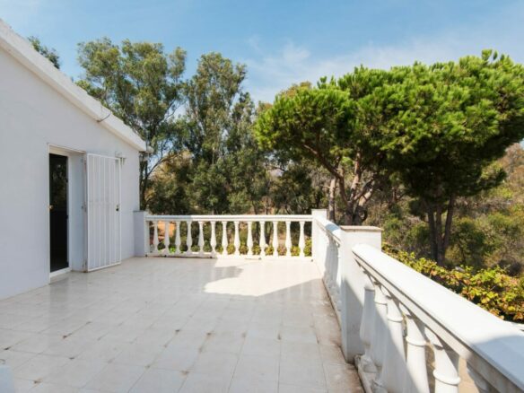 Marbella East – 3B Villa – Good Condition