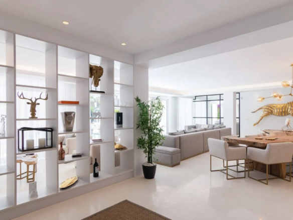 Nueva Andalucia  – Modern 6B villa – Gated